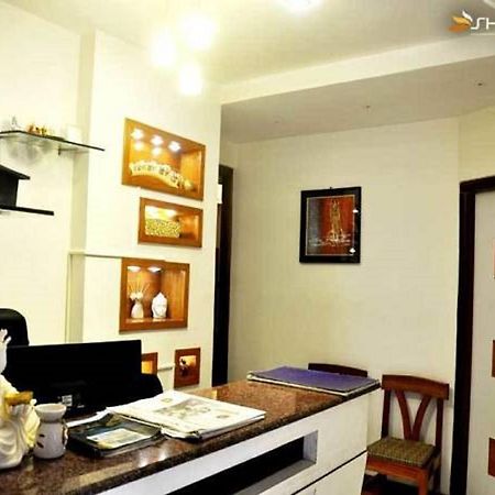 Hotel Shaurya Inn Шиллонг Екстер'єр фото