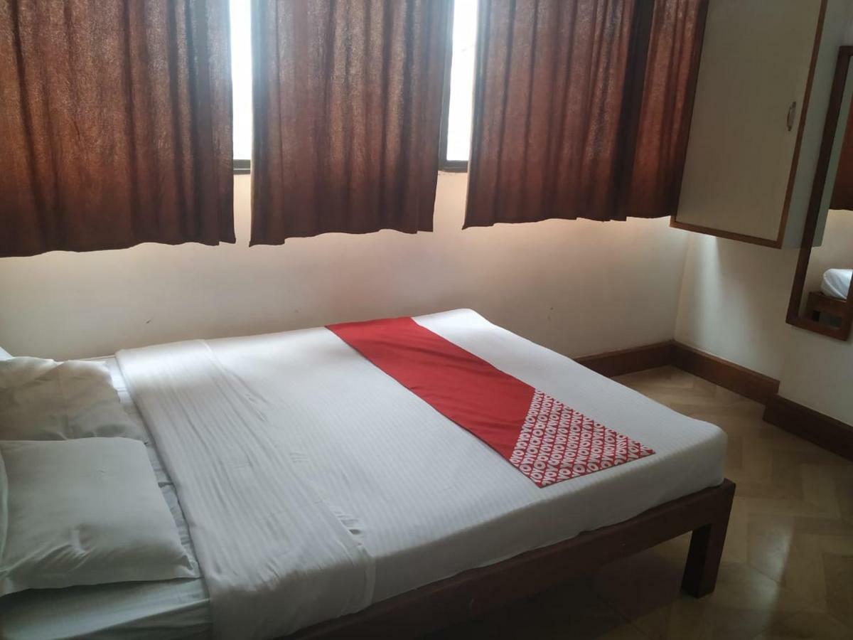 Hotel Shaurya Inn Шиллонг Екстер'єр фото